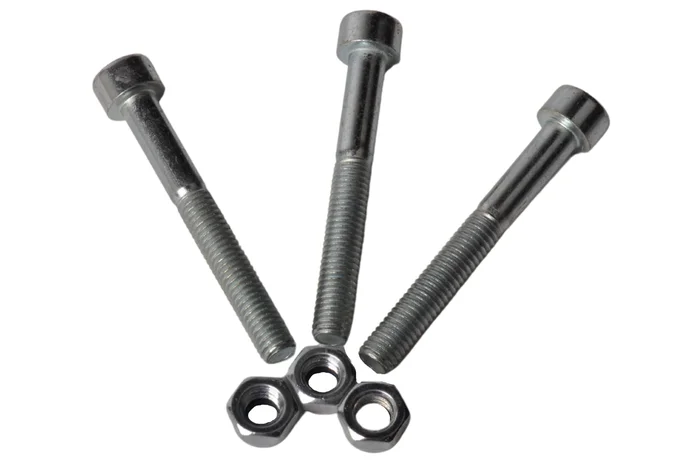 Befestigungsset Steckdosen 3 Schrauben + Mutter