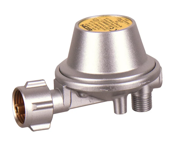 Gasregler – 30 mbar – 90° Winkel