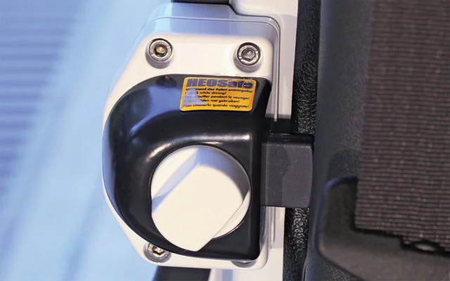 HEOSafe Renault Master, Opel Movano 2000-2010, Iveco Daily 2000-2014 Diebstahlschutzschlösser 2 Stück