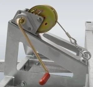 Hulco Terrax – Winde vormontiert auf Halterung