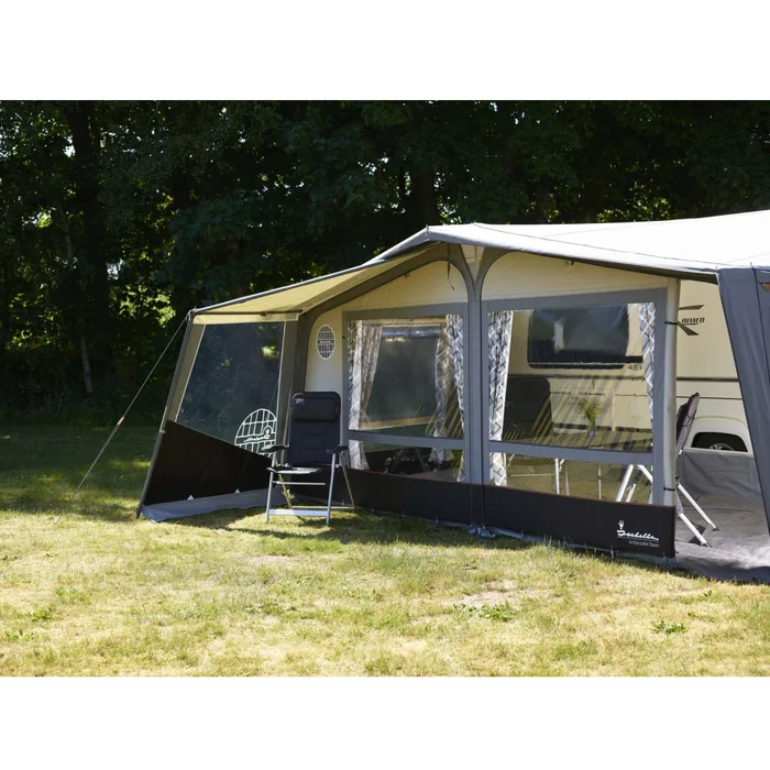 Isabella Vordach Cosy Corner II G16-18