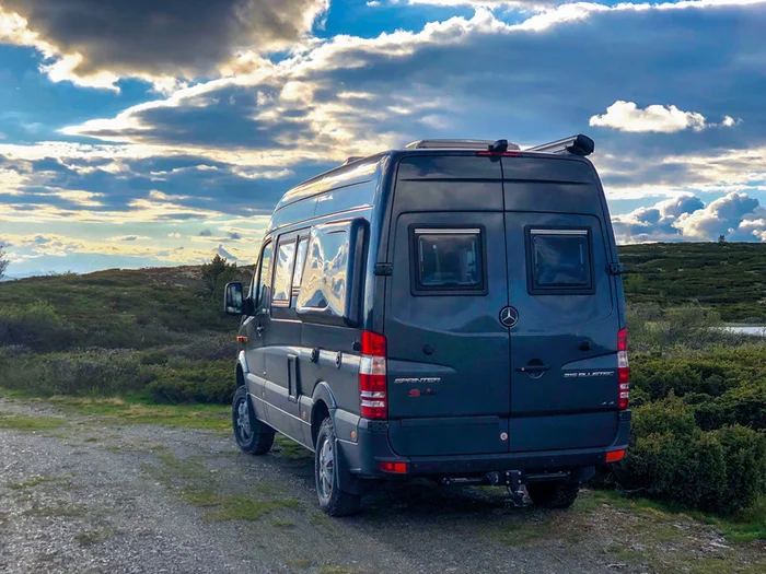 Karosserieverbreiterung für VW Crafter/Mercedes Sprinter ab Baujahr 2006 – Links