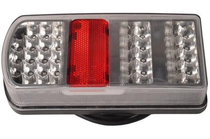 LED Rückleuchte mit allen Funktionen und mit losen Kabeln anschließbar – 228x106x55 mm links