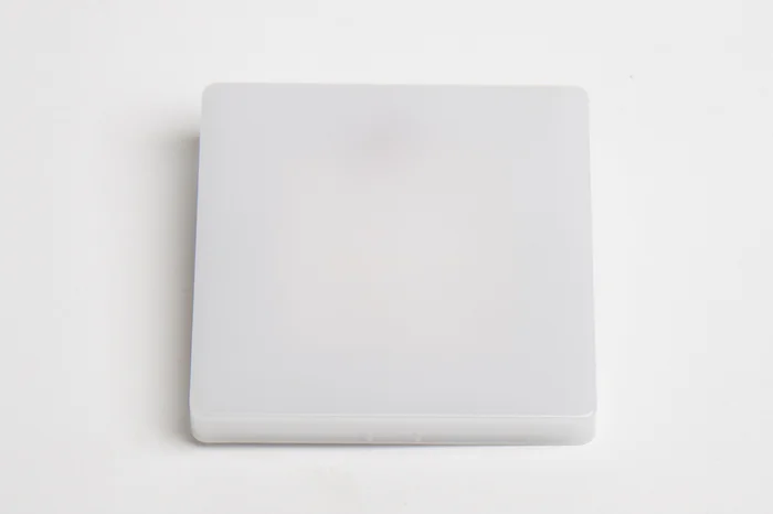 LED Wand- und Deckenleuchte – Quadratisch