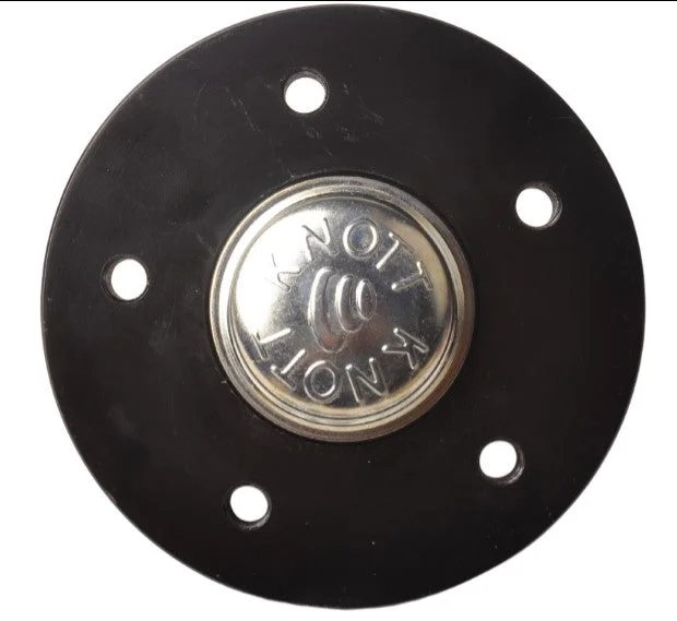 Nabe mit Nabenkappe, Flanschmutter und Kompaktlager – 112×5