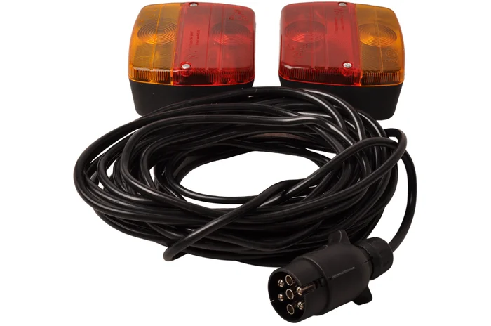 Rückleuchten Set mit Magneten mit 7,5 Meter Hauptkabel – ideal für Bootstrailer
