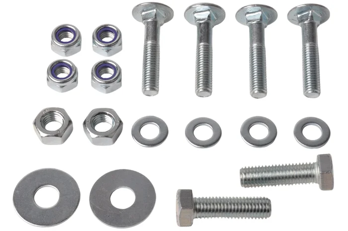 Set zur Befestigung des Ersatzradhalters