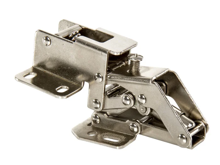 Spezialscharnier für Dachschrank