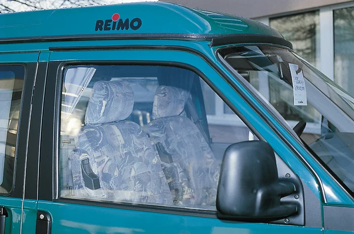 Universale Regenrinne für Fahrerhaustüren – 150 cm