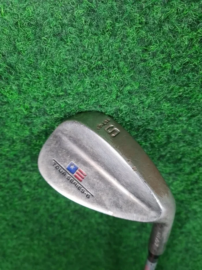 USKG Tour Series Sand Wedge – Kinder (Graphit, 33 Zoll, Rechtshändig)