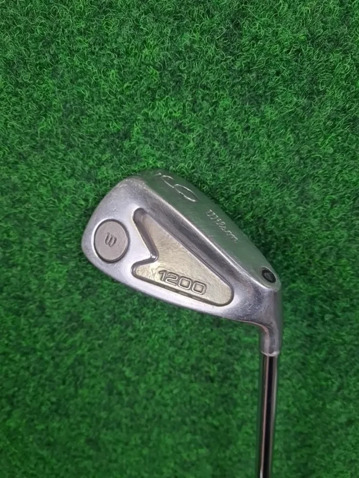 WILSON 1200 9-Eisen – Herren (Stahl, 36 Zoll, Rechts)
