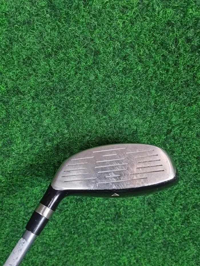 WILSON Deep Red 3-Hybrid – Herren (Graphit, 40 Zoll, Rechtshändig, Regular) – Bild 2