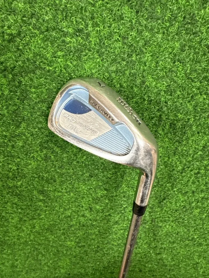 WILSON Pro Staff 7-Eisen – Damen (Graphit, 36 Zoll, Rechtshändig, L-Flex)