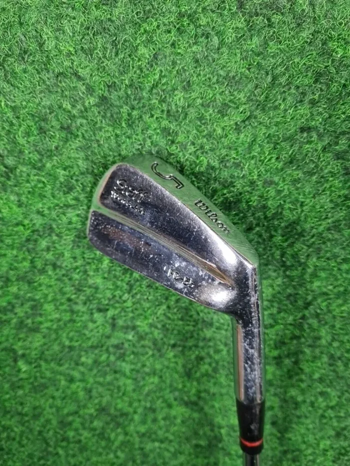 WILSON Staff Tour Blade FG-55 5-Eisen – Herren (Stahl, 37,5 Zoll,Rechts,Regular) Stilladen