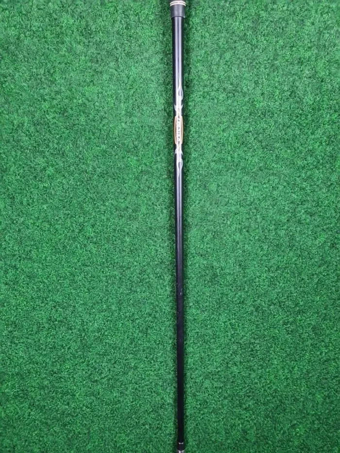 WILSON Ultra DCG Sand Wedge – Herren (Graphit, 35,5 Zoll, Rechts, Regular) – Bild 3