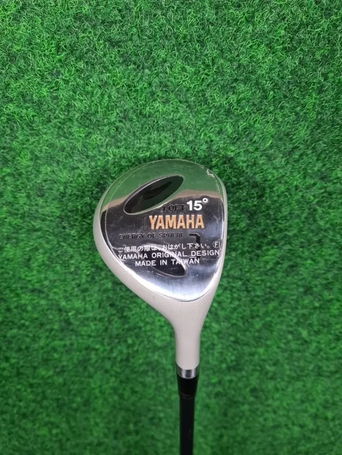 YAMAHA EOS MZ 3-Holz – Herren, Graphit, 43 Zoll, Rechts, 15°, Regular