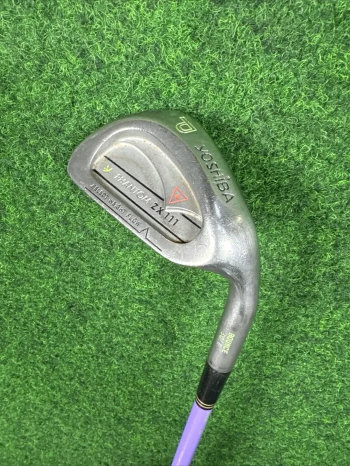 YOSHIBA Phantom ZX 111 Pitching Wedge – Damen (Graphit, 34 Zoll, Rechtshändig)